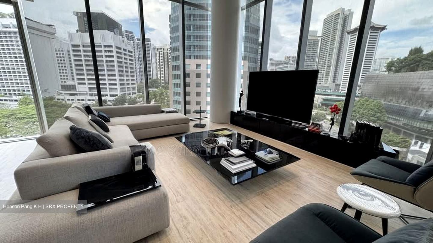 TwentyOne Angullia Park (D9), Condominium #555462911